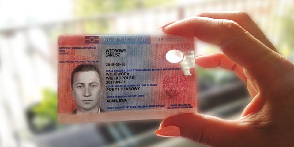 work-permit-in-poland-vs-temporary-residence-and-work-permit