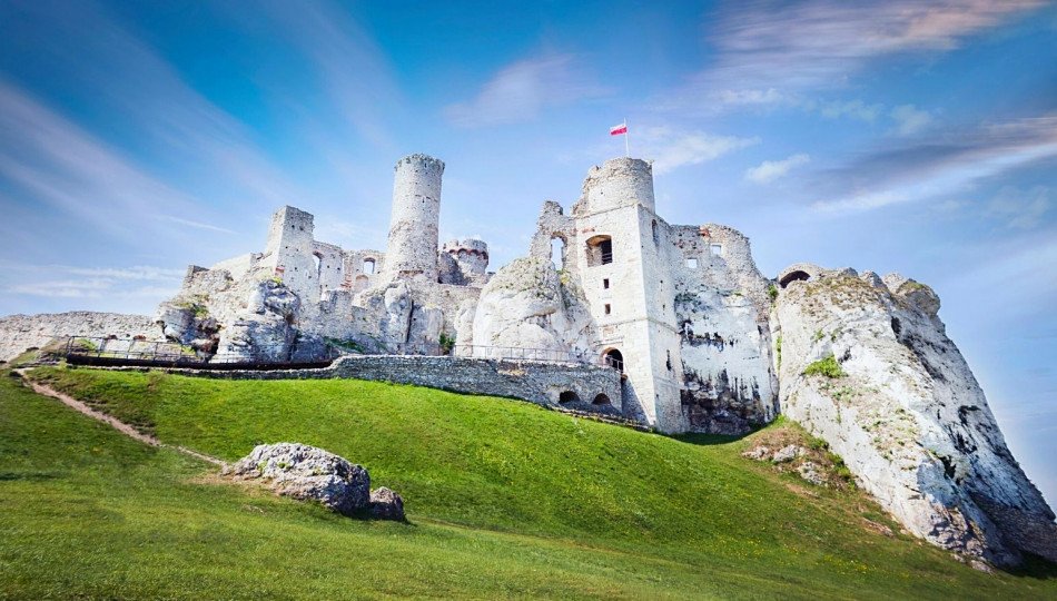 The largest medieval fortress in Ukraine · Ukraine travel blog