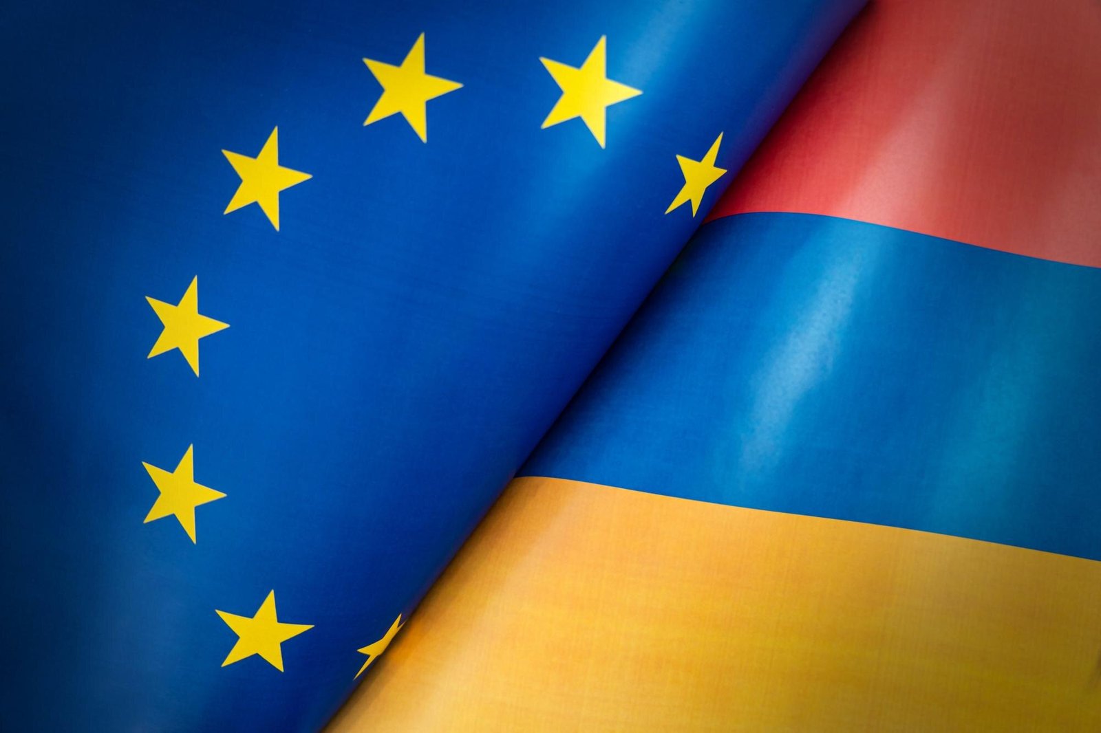 armenians-anticipate-quick-progress-on-eu-visa-liberalisation.jpg