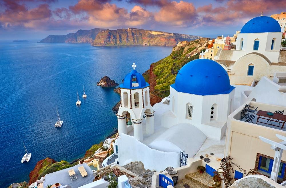 greece-to-welcome-eu-and-non-eu-vaccinated-tourists-from-may-14