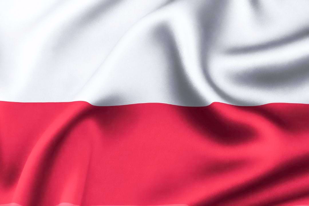 poland-increases-fees-for-national-long-term-visas-to-135-starting-from-june.jpg